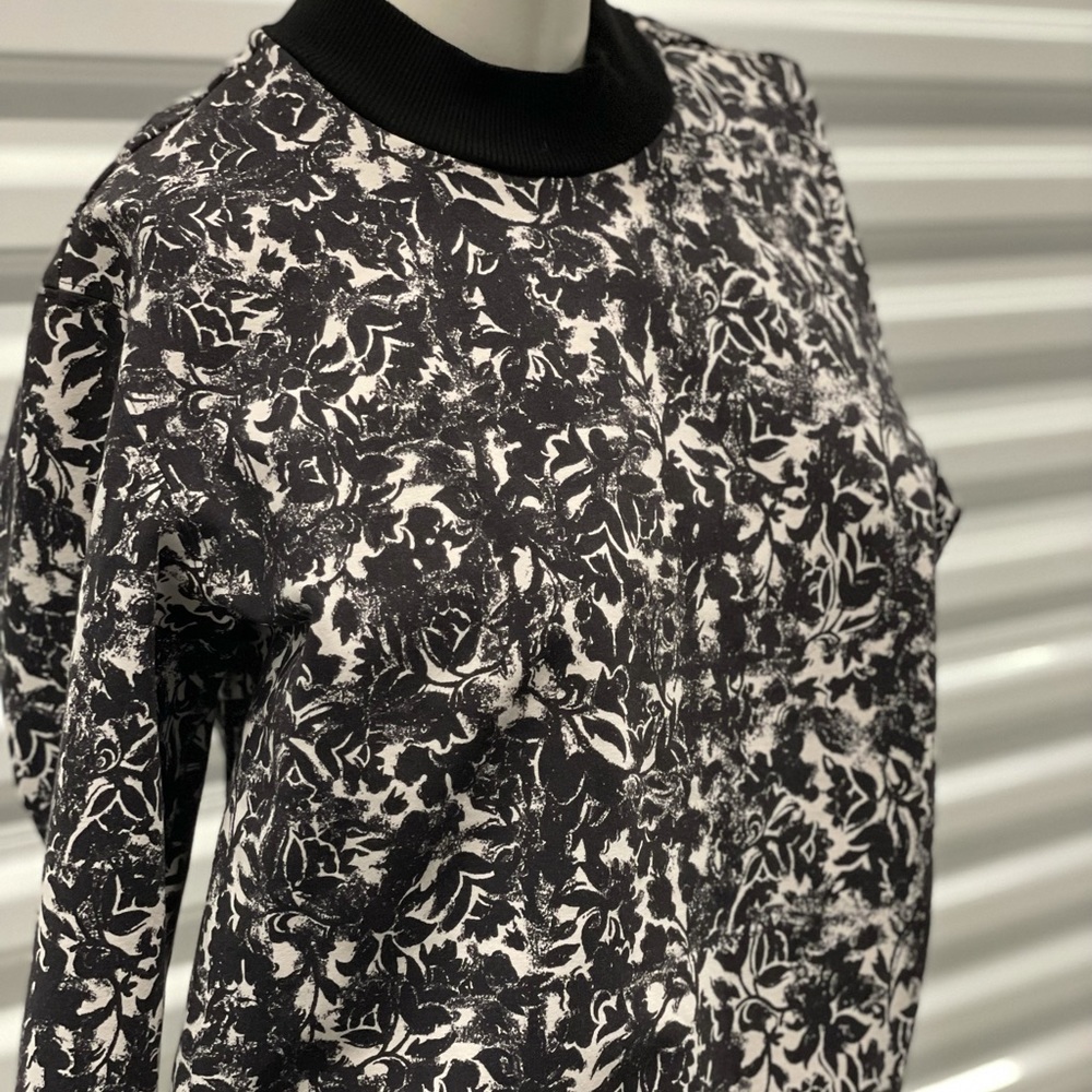 Tory Burch sweetshirt - Picture 2 of 6